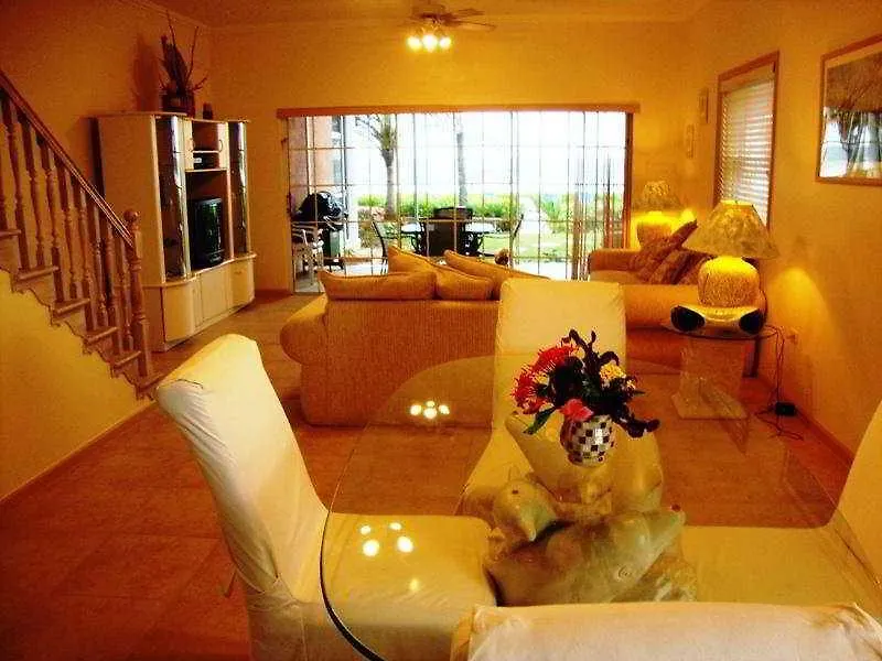 Northern Lights Beachfront Condos Old Man Bay 0*,  Cayman-øerne